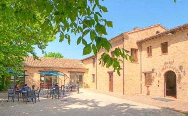 Hotel La Foresteria Abbadia di Fiastra Dış mekan fotoğraf